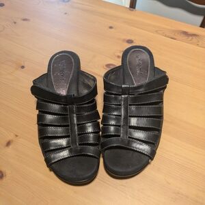 Women's Black Strappy Sandals